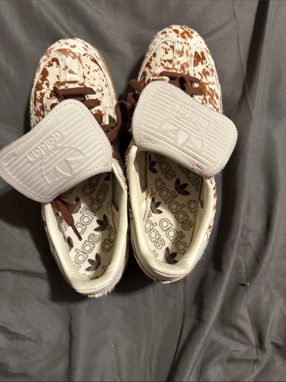 Adidas samba long tongue brown & White Cow-Print Sneakers